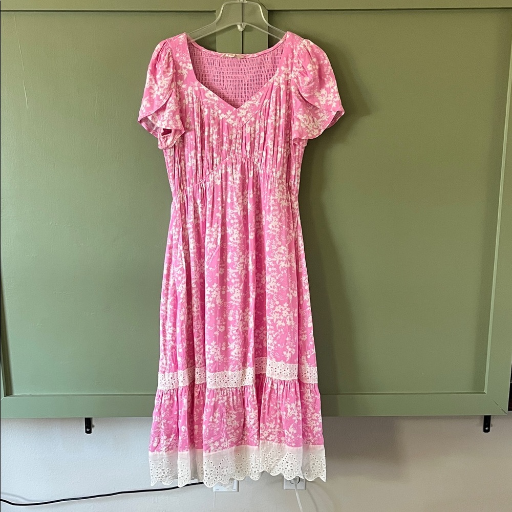 Listicle Pink Floral Maxi Dress